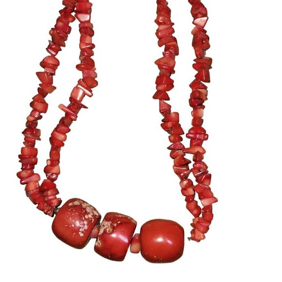 Red Coral Necklace 18" - Picture 2 of 3